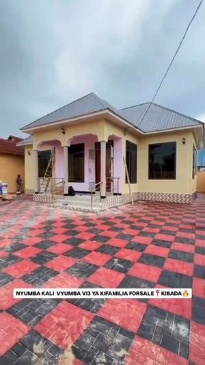 3 Bedrooms House for Sale in Kibada Mwela, Kigamboni, Dar Es Salaam (600 sqm)
