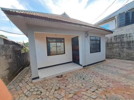 3 Bedrooms House for Rent in Kimara Mwisho, Dar Es Salaam