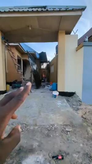 Nyumba ya vyumba vinne inauzwa Mbagala Chamazi Saku Mwisho, Dar Es Salaam Nyumba ya vyumba vinne inauzwa Mbagala Chamazi Saku Mwisho, Dar Es Salaam