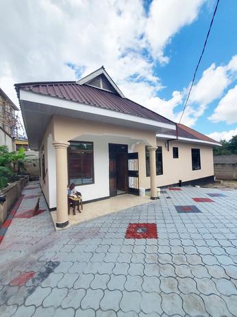 Nyumba ya vyumba vitatu inapangishwa Tabata Kinyerezi Stand, Dar Es Salaam