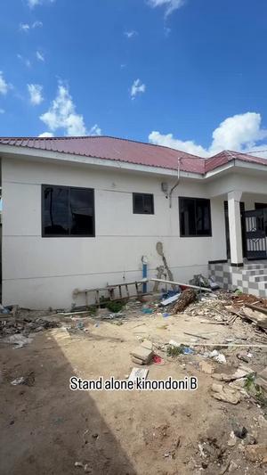 Nyumba ya vyumba vitatu inapangishwa Kinondoni B, Dar Es Salaam