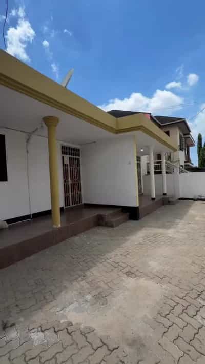 3 Bedrooms Apartment for Rent in Kijitonyama, Dar Es Salaam