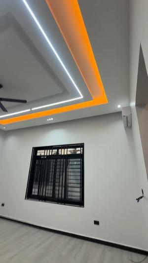Nyumba inauzwa Goba Magorofani, Dar Es Salaam (1000 sqm)