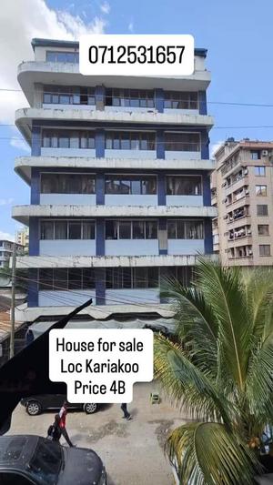Hospitali inauzwa Kariakoo, Dar Es Salaam (274 sqm)