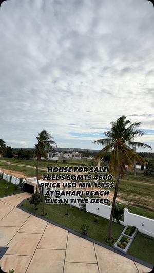 Nyumba ya vyumba 7 inauzwa Bahari Beach, Dar Es Salaam (4500 sqm)