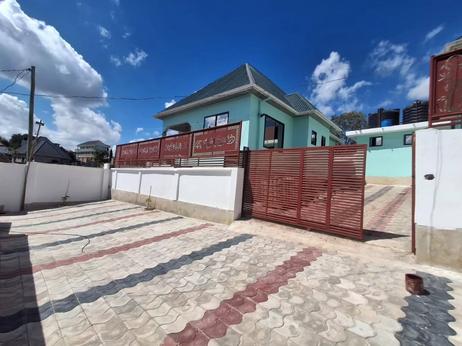 Nyumba ya vyumba viwili inapangishwa Mbezi Luguruni, Dar Es Salaam Nyumba ya vyumba viwili inapangishwa Mbezi Luguruni, Dar Es Salaam