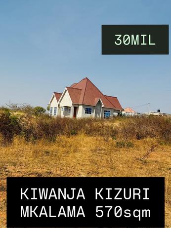 Kiwanja kinauzwa Mkalama Ushuani Block Cc, Morogoro sqm 570