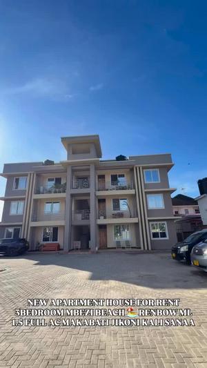 Nyumba/Apartment ya vyumba vitatu inapangishwa Mbezi Beach, Dar Es Salaam Nyumba/Apartment ya vyumba vitatu inapangishwa Mbezi Beach, Dar Es Salaam