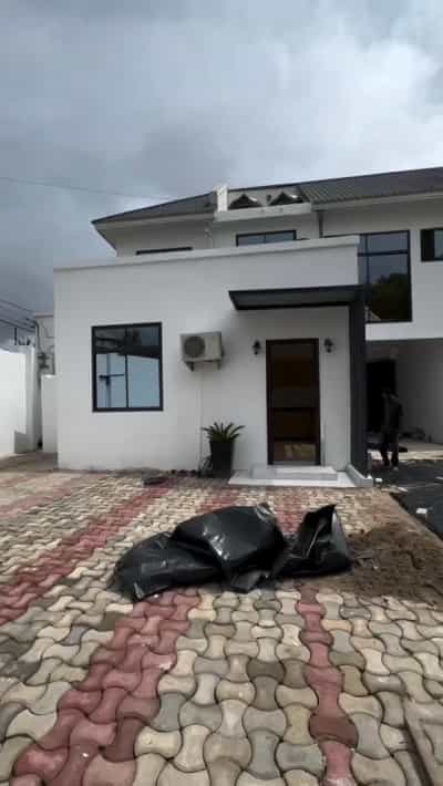 Nyumba/Apartment ya vyumba vitatu inapangishwa Mbezi, Dar Es Salaam