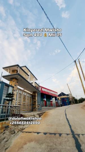 Kiwanja kinauzwa Kinyerezi Mwisho, Dar Es Salaam (400 sqm) Kiwanja kinauzwa Kinyerezi Mwisho, Dar Es Salaam (400 sqm)