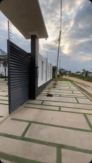 4 Bedrooms House for Sale in Mbeweni Ubungo, Dar Es Salaam (742 sqm)