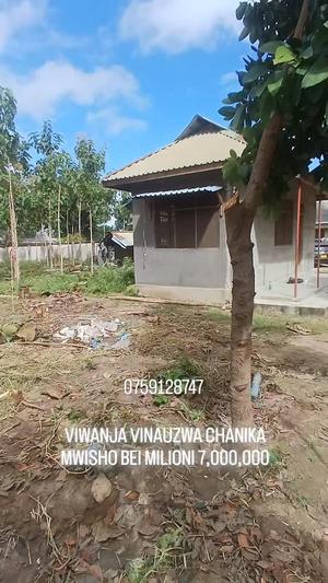 Viwanja vinauzwa Chanika Mwisho, Dar Es Salaam sqm 400