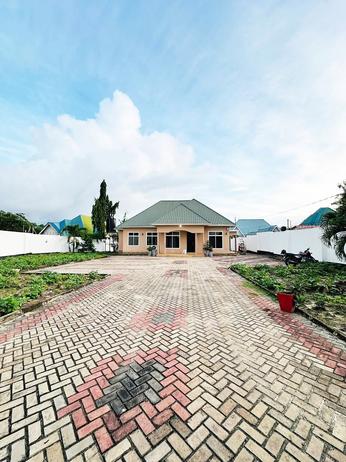 3 Bedrooms House for Rent in Kinyerezi Kifuru, Dar Es Salaam