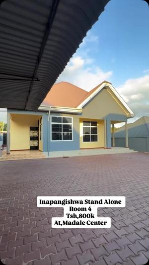 Nyumba ya vyumba vinne inapangishwa Madale Center, Dar Es Salaam