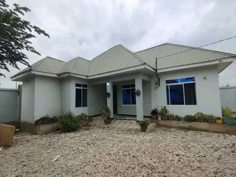 4 Bedrooms House for Sale in Kivule, Dar Es Salaam (1300 sqm) 4 Bedrooms House for Sale in Kivule, Dar Es Salaam (1300 sqm)