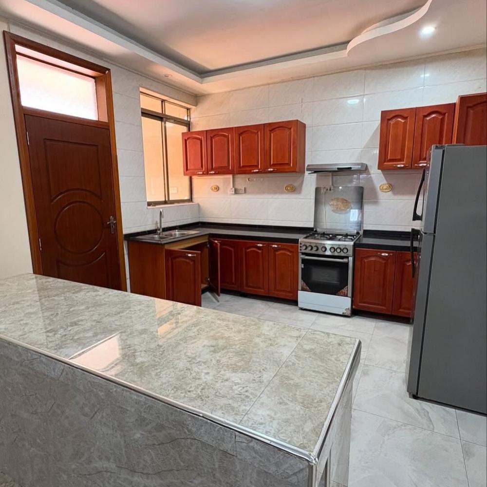 media -4 media -4