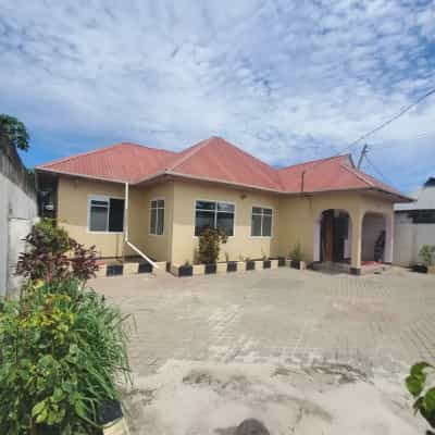 3 Bedrooms House for Sale in Chanika Magenge, Dar Es Salaam