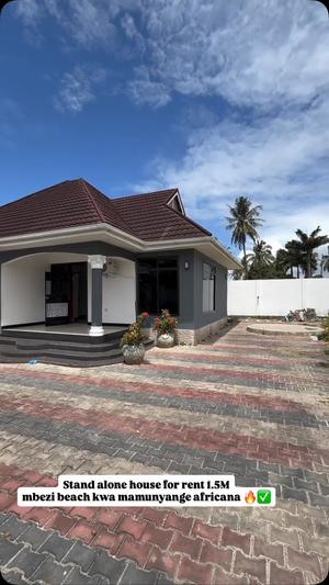 Nyumba ya vyumba viwili inapangishwa Mbezi Beach Africana, Dar Es Salaam Nyumba ya vyumba viwili inapangishwa Mbezi Beach Africana, Dar Es Salaam