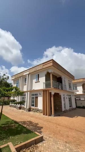 Nyumba ya vyumba vinne inapangishwa Tegeta Wazo, Dar Es Salaam Nyumba ya vyumba vinne inapangishwa Tegeta Wazo, Dar Es Salaam