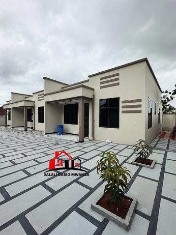 Nyumba ya vyumba viwili inapangishwa Mwanza