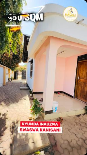 2 Bedrooms House for Sale in Swaswa Kanisani, Dodoma (450 sqm) 2 Bedrooms House for Sale in Swaswa Kanisani, Dodoma (450 sqm)