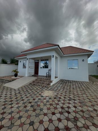 Nyumba (Furnished) ya vyumba viwili inapangishwa Ununio Beach, Dar Es Salaam