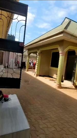 Apartment ya vyumba vitatu inapangishwa Kinyerezi Kwa Ditopile, Dar Es Salaam