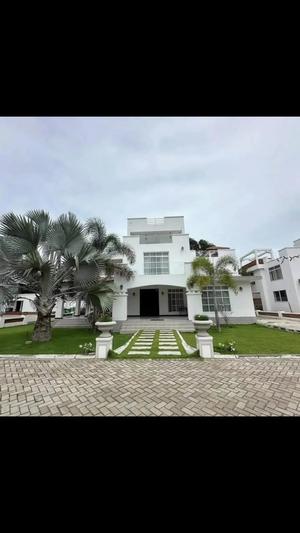 Villa ya vyumba vitatu inapangishwa Mikocheni, Dar Es Salaam