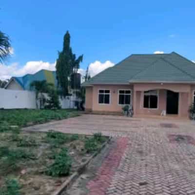 Nyumba ya vyumba vinne inapangishwa Kinyerezi Kifuru, Dar Es Salaam