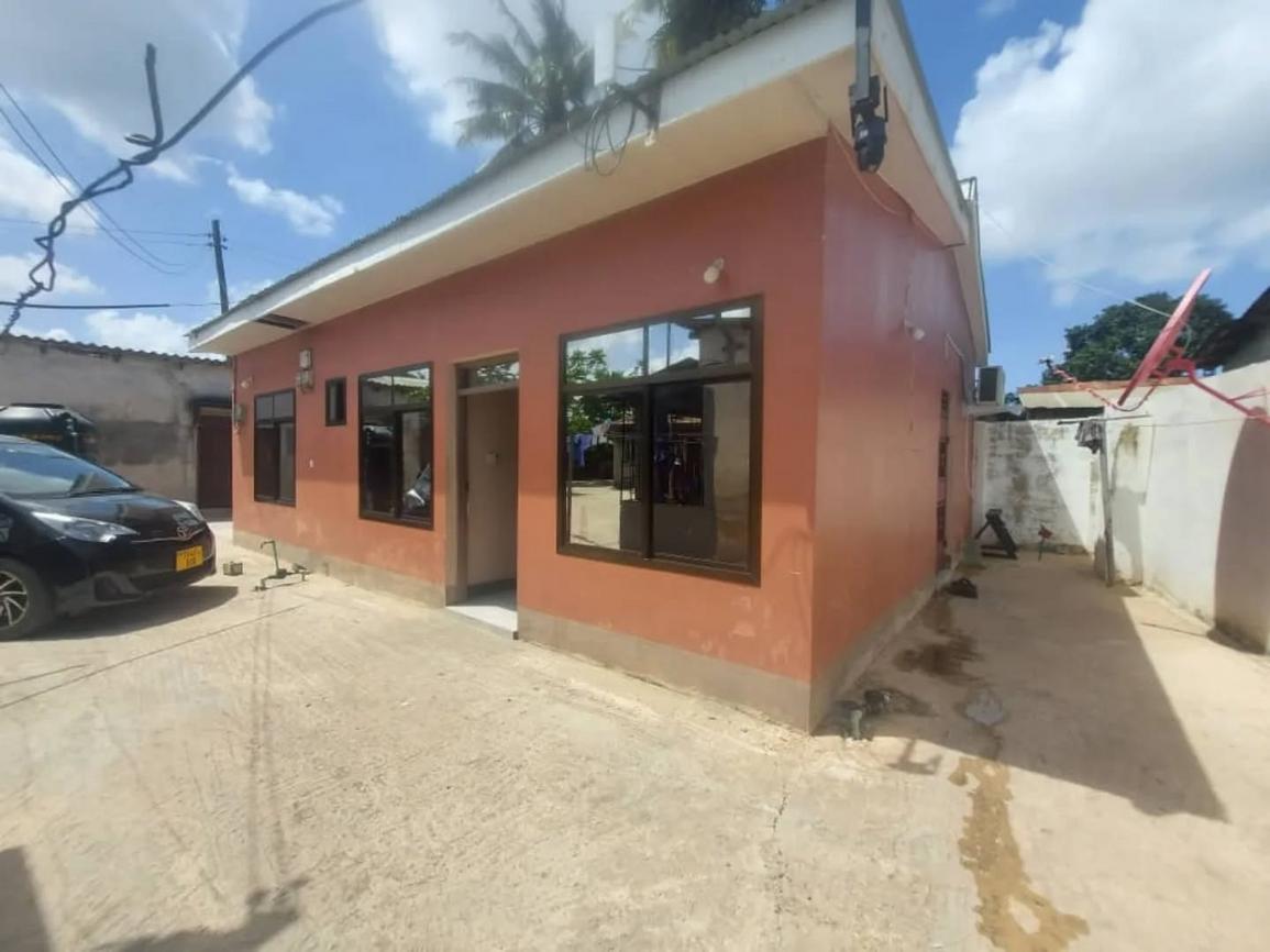  media -1