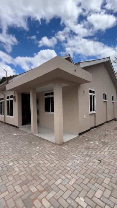 Nyumba ya vyumba vinne inapangishwa Area D, Dodoma