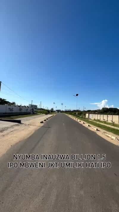 Nyumba inauzwa mbweni jkt, Dar Es Salaam (1300 sqm)