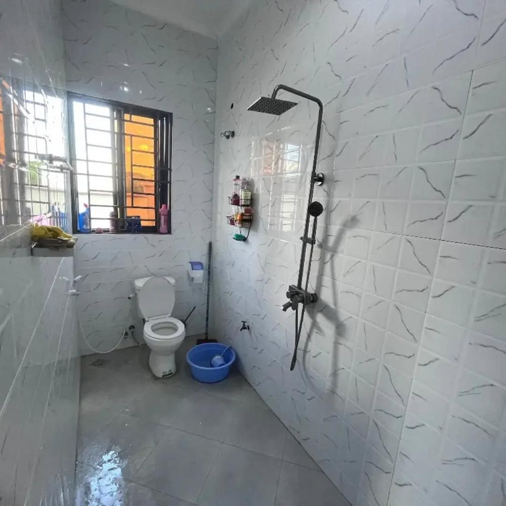 media -4 media -4
