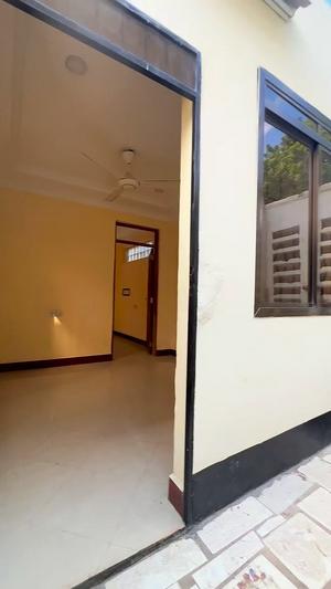 Nyumba ya chumba kimoja inapangishwa Mikocheni, Dar Es Salaam Nyumba ya chumba kimoja inapangishwa Mikocheni, Dar Es Salaam