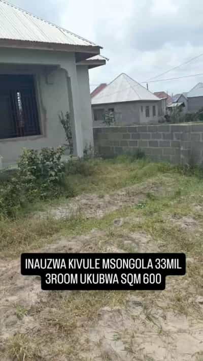 3 Bedrooms House for Sale in Kivule Msongola, Dar Es Salaam (600 sqm)