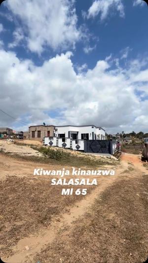 Kiwanja kinauzwa Salasala, Dar Es Salaam (728 sqm)