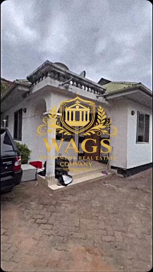 Nyumba ya vyumba vitatu inauzwa Makumbusho, Dar Es Salaam (400 sqm) Nyumba ya vyumba vitatu inauzwa Makumbusho, Dar Es Salaam (400 sqm)