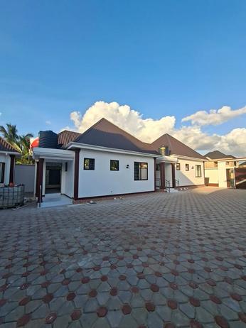 Nyumba ya vyumba viwili inapangishwa Madale, Dar Es Salaam Nyumba ya vyumba viwili inapangishwa Madale, Dar Es Salaam
