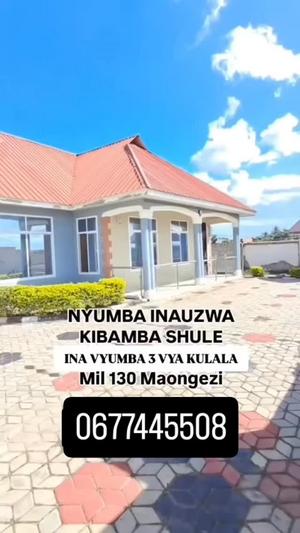 Nyumba ya vyumba vitatu inauzwa Kibamba Shule, Dar Es Salaam (600 sqm)