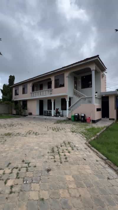 2 Bedrooms Apartment for Rent in Mbezi Beach, Dar Es Salaam