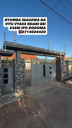 4 Bedrooms Furnished House for Sale in Miyuji, Dodoma (730 sqm) 4 Bedrooms Furnished House for Sale in Miyuji, Dodoma (730 sqm)