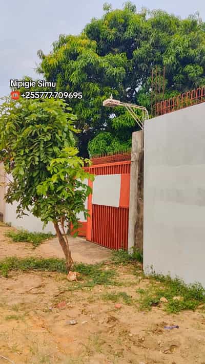 Kiwanja kinauzwa Magomeni, Dar Es Salaam