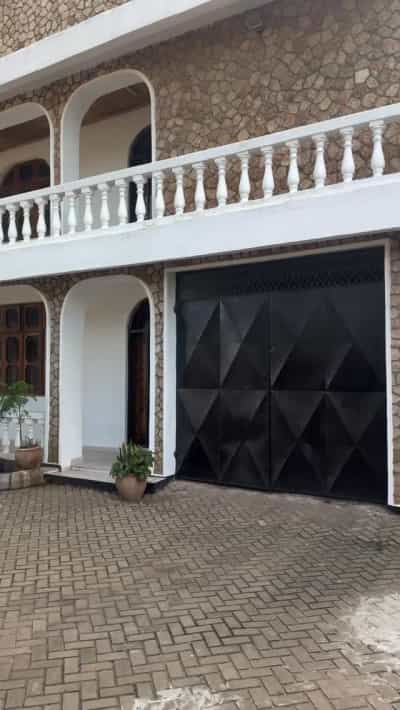 Nyumba ya vyumba 10 inapangishwa MBEZI BEACH SHOPAZI, Dar Es Salaam