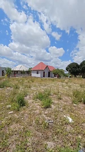 3 Bedrooms House for Sale in Pugu Kinyamwezi, Dar Es Salaam (7000 sqm)