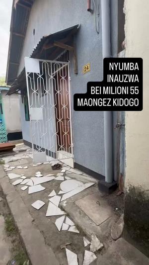 Nyumba ya vyumba viwili inauzwa Ubungo N.H.C, Dar Es Salaam Nyumba ya vyumba viwili inauzwa Ubungo N.H.C, Dar Es Salaam