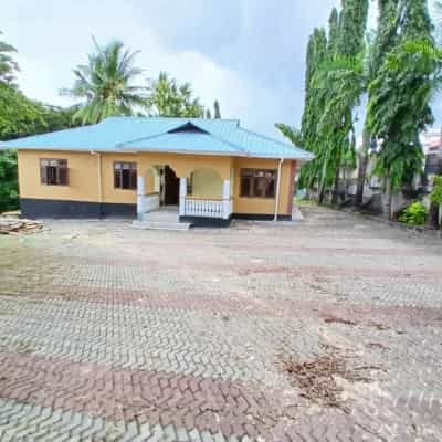 3 Bedrooms House for Rent in Kimara Stop Over, Dar Es Salaam