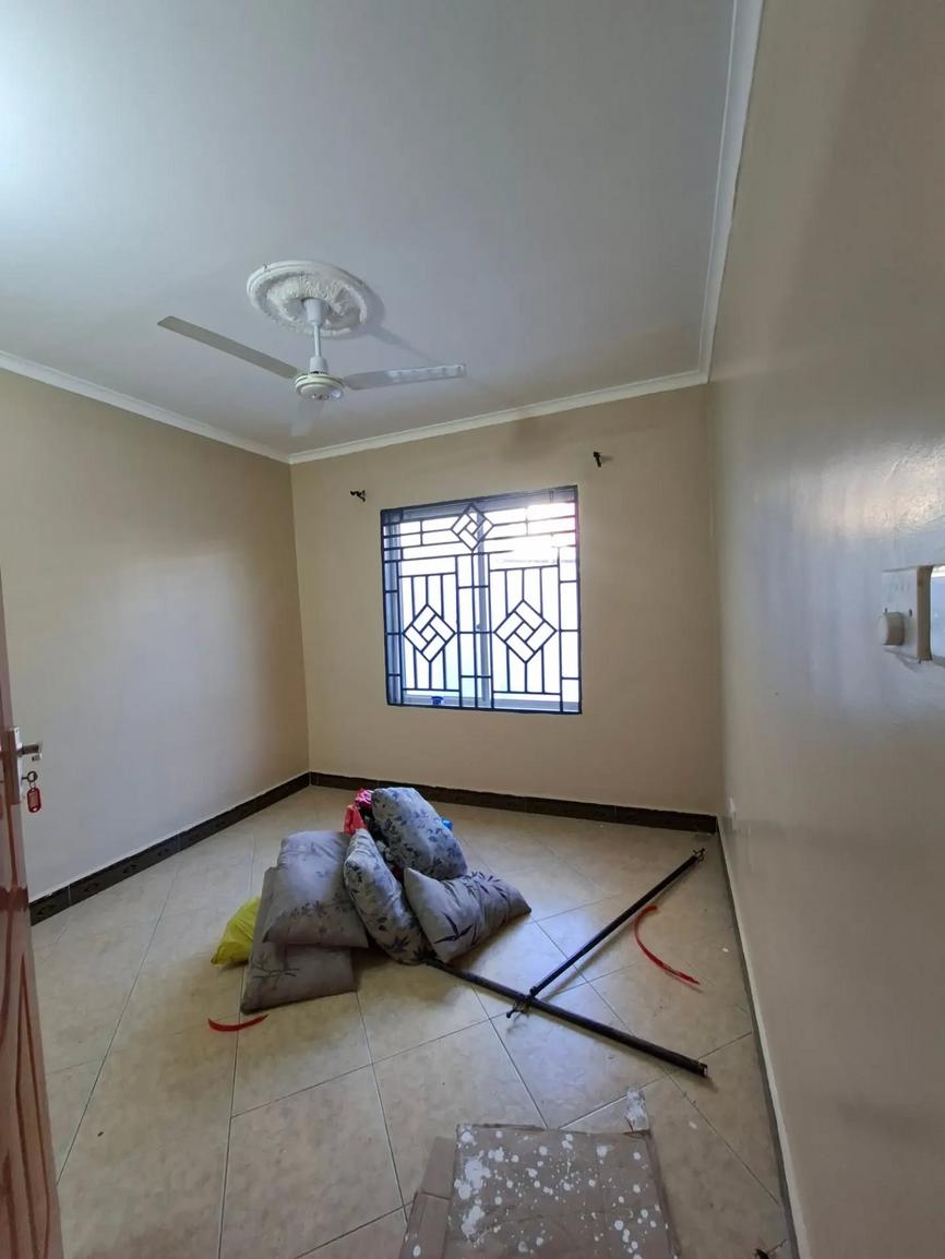 media -6 media -6