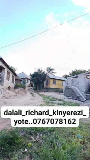 Residential Plot for Sale in Kinyerezi, Kifuru, Dar Es Salaam (735 sqm)