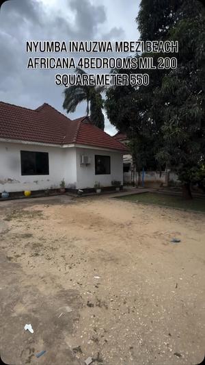 Nyumba ya vyumba vinne inauzwa Mbezi Beach Africana, Dar Es Salaam (800 sqm) Nyumba ya vyumba vinne inauzwa Mbezi Beach Africana, Dar Es Salaam (800 sqm)