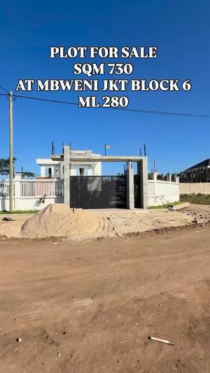 Kiwanja kinauzwa Mbweni JKT, Dar Es Salaam (730 sqm) Kiwanja kinauzwa Mbweni JKT, Dar Es Salaam (730 sqm)